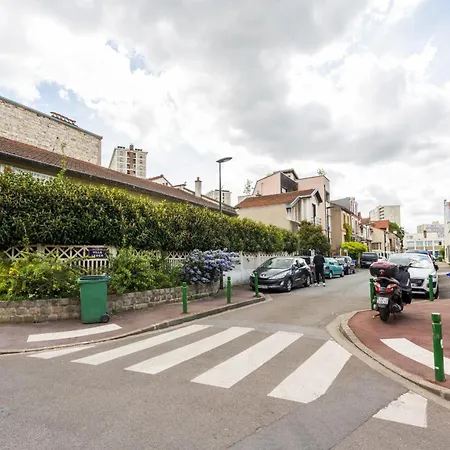 Magnificent - 2p - Next To Paris